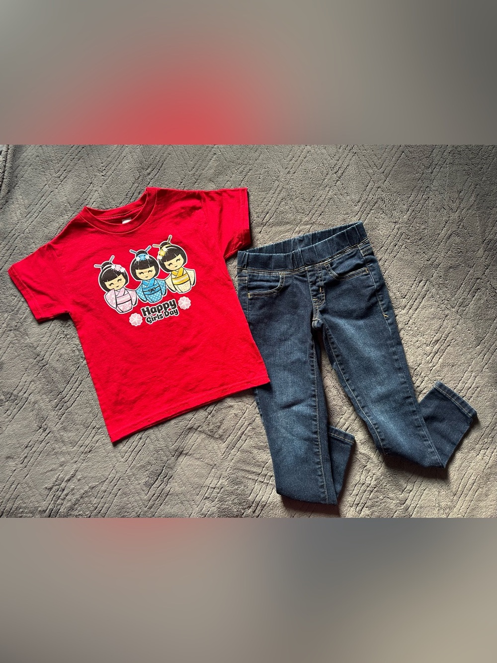 Hanes Red Girls' Graphic Tee with Kawaii Dolls & Cat & Jack Denim Jeans Size 4-5